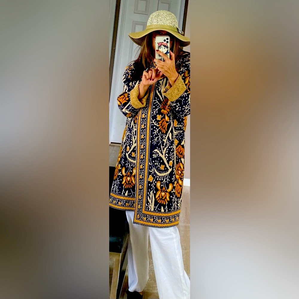 MAXSPORT Long Sleeve Long Cardigan Blue & Yellow Sweater Large.